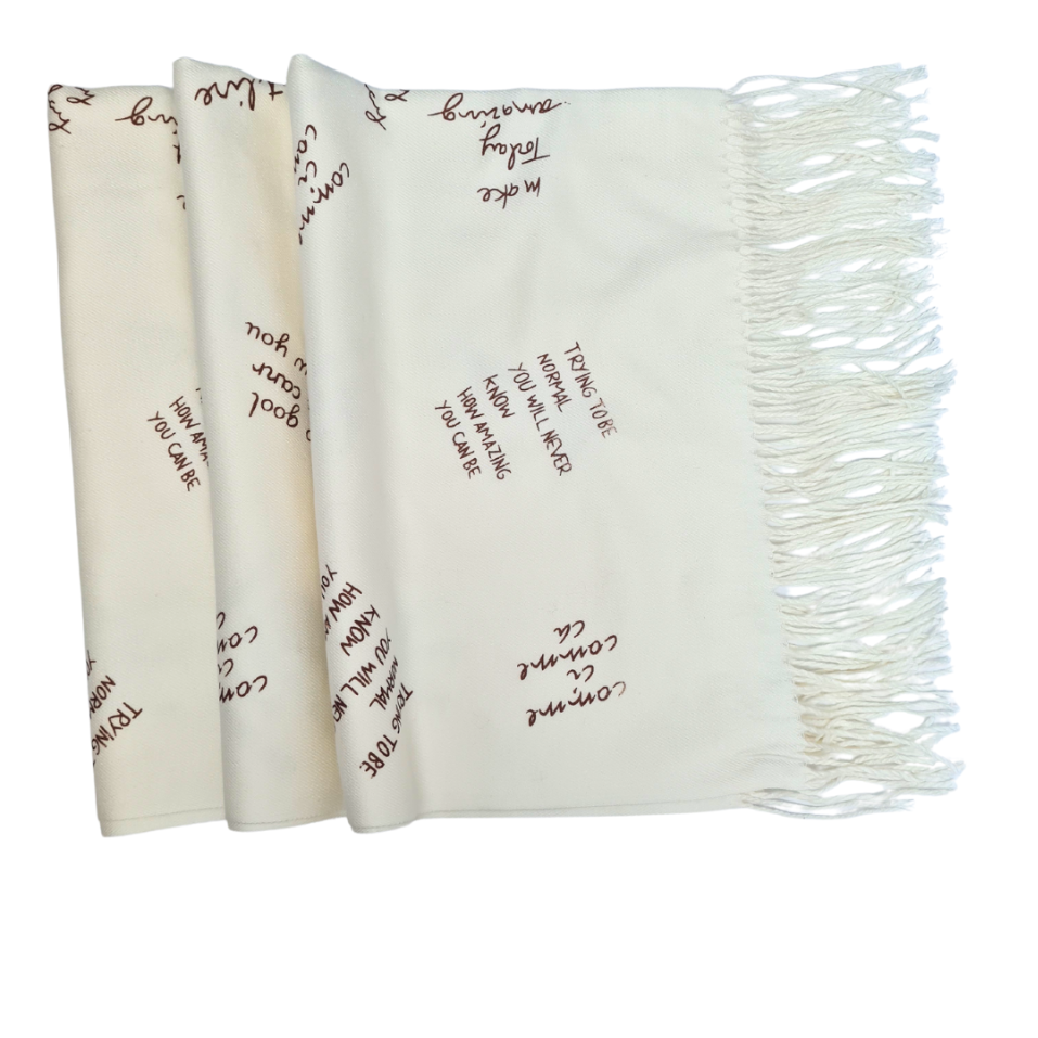 NICCI LADIES VISCOSE SCARF WITH WORDING
